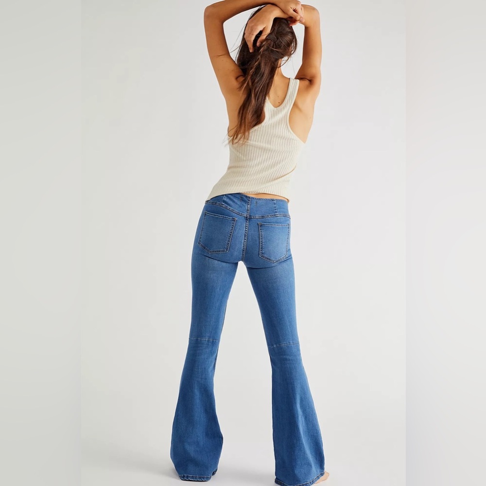 Free People Penny Pull On Flared Jeans Women's Sz 28 - Picture 3 of 6